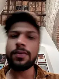 _IRRESISTIBLE_ webcam model stream image