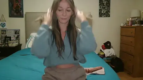 Heyitsmee33 webcam model stream image