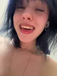 Only_April webcam model stream image