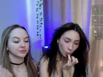 pamilarakestraw webcam model stream image