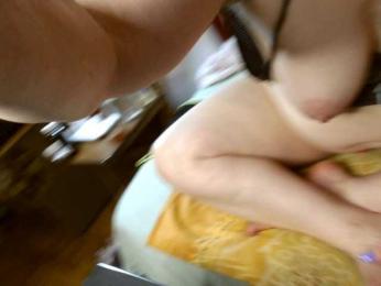 Marina-lady webcam model stream image