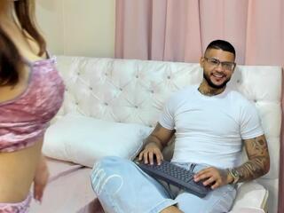 Melody & Tony webcam model stream image