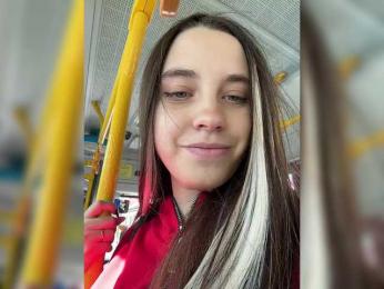 FunnyBanny0312 webcam model stream image