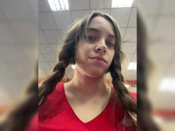 FunnyBanny0312 webcam model stream image