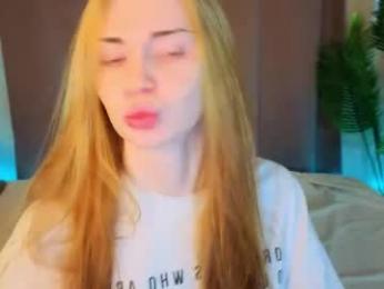 sayl0r_moon webcam model stream image