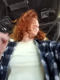 Exhibitionsplit webcam stripchat model stream image