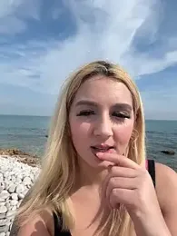 hotamanda01 webcam stripchat model stream image