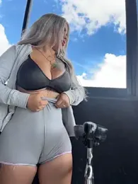 YouCandiSumisa webcam model stream image