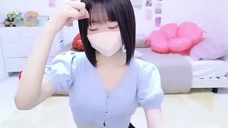 Im_Yu-na webcam stripchat model stream image