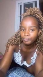 Leticia207 webcam model stream image