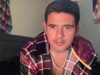 heygiovani webcam model stream image