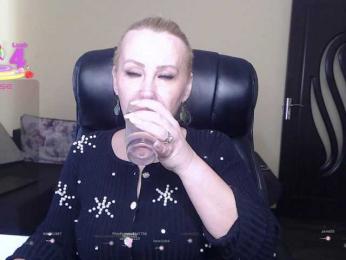 CandyHellenx webcam model stream image