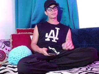 dylannwest webcam model stream image