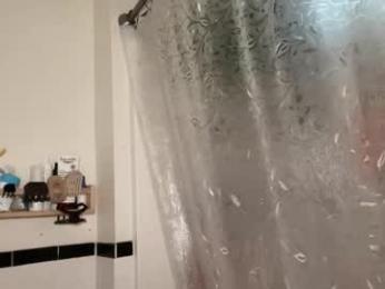 dreamyriri webcam chaturbate model stream image