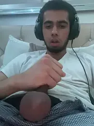 iLoveGirlsOnlyStr8Asf webcam model stream image