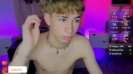 kaelwolf_tay webcam model stream image