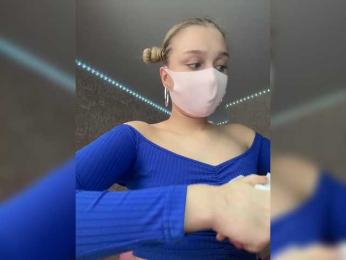 KiraBlin webcam bongacams model stream image