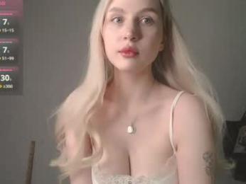 heavenlysky_ webcam chaturbate model stream image
