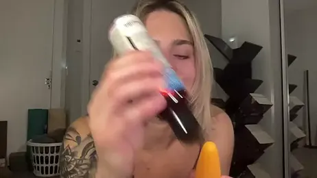 NatalieKneals webcam stripchat model stream image