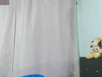 Evah-lee webcam model stream image