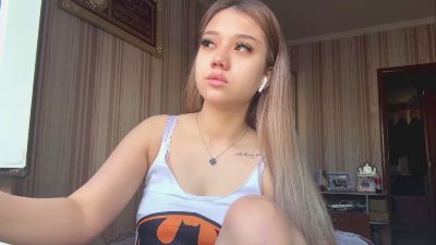 LawandaMowry webcam model stream image