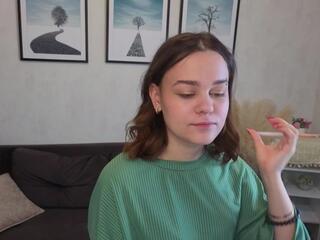 Shella Acklin webcam flirt4free model stream image