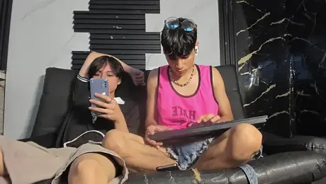 Max_gold webcam model stream image