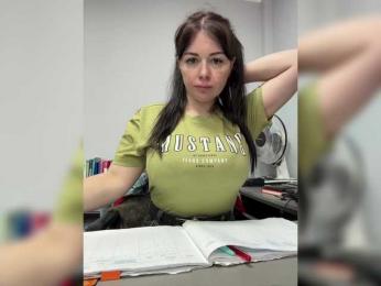 Fox_Black webcam bongacams model stream image