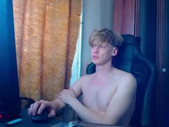 shyredstar webcam model stream image