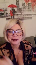 Miss_sugar_feet webcam model stream image