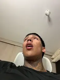 sendfer webcam stripchat model stream image