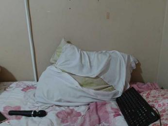 GoldenRush01 webcam model stream image