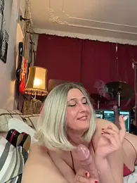 FoxyandTed webcam model stream image