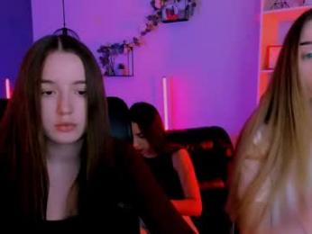 _mila_fire webcam chaturbate model stream image