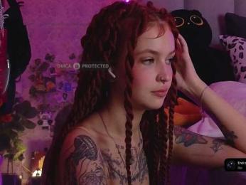 LisLy webcam bongacams model stream image