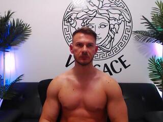 Marco Riciardo webcam flirt4free model stream image