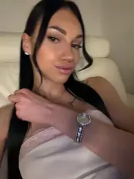 ilariea_girl webcam model stream image