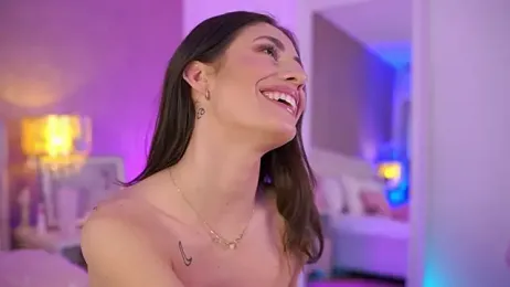 OhhAisha webcam stripchat model stream image