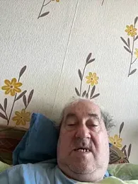 csikar webcam stripchat model stream image