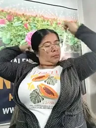 __valentina18 webcam model stream image