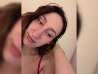 Chikipikin webcam bongacams model stream image