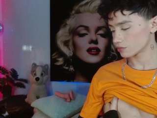 maxiy-001 webcam camsoda model stream image