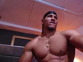 Teddy Fit webcam model stream image