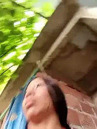 Rous-squir webcam model stream image