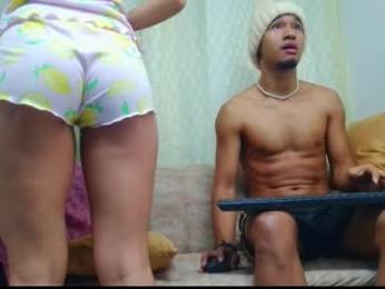 couple_hot_xxxz webcam model stream image