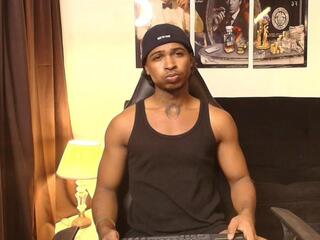 Cassian Gold webcam model stream image