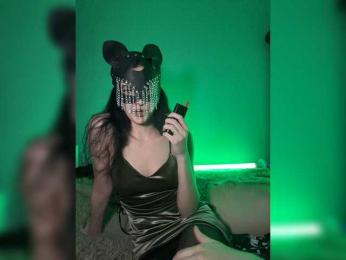 lunapairs webcam model stream image