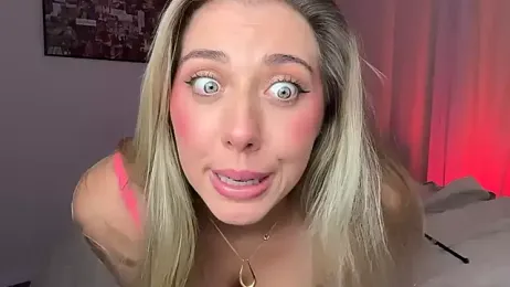 Aussielulu webcam model stream image