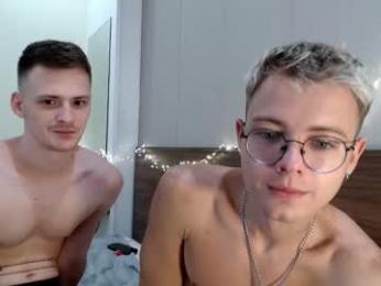 nikikerry_cum_ webcam chaturbate model stream image