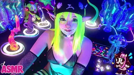 LaytonBox webcam model stream image